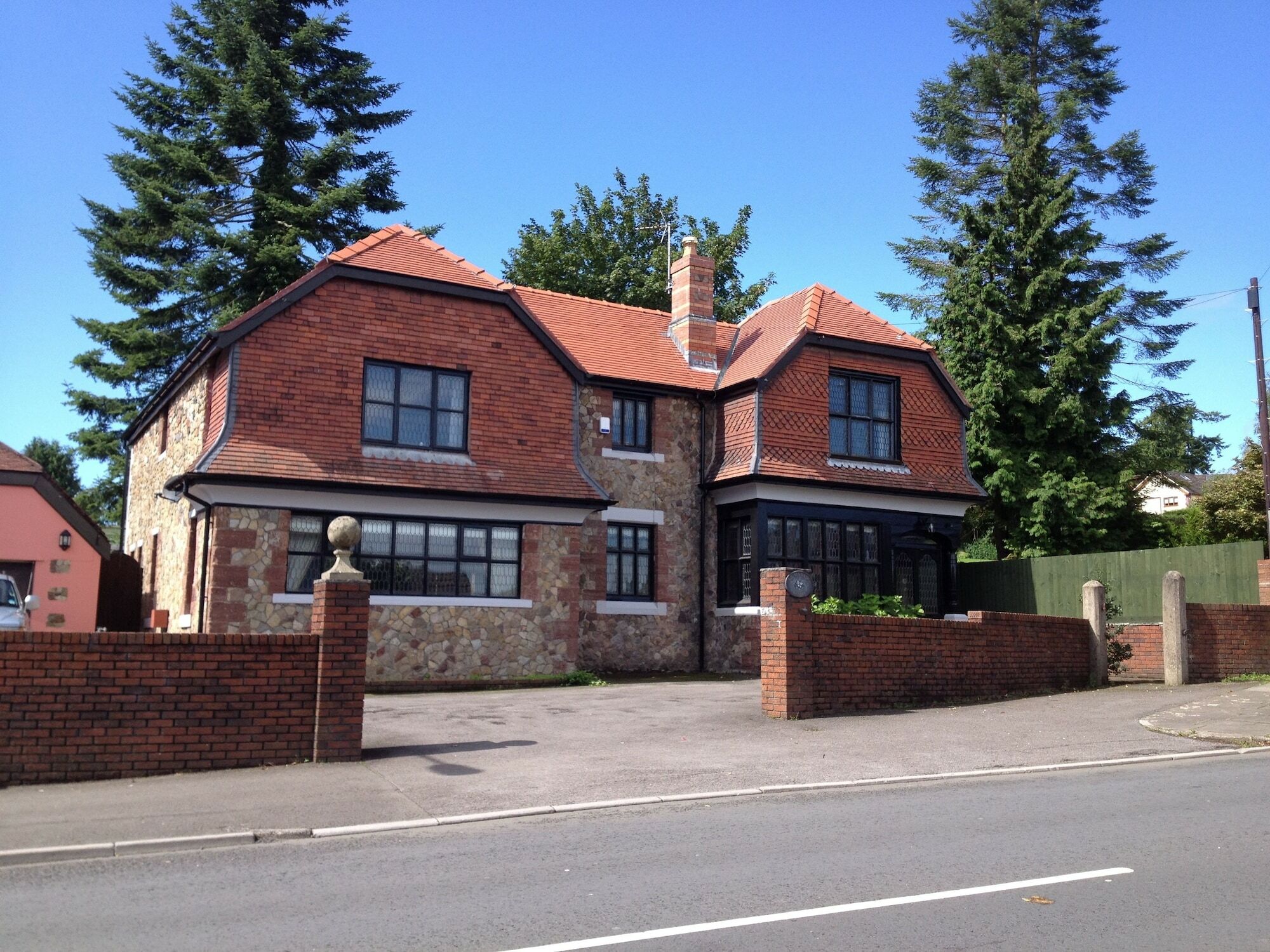 Ty Mynydd Lodge Cardiff Exterior photo